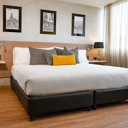 塞尔科蒂尔国际赌场酒店 Cúcuta 外观 照片 A bedroom at the hotel