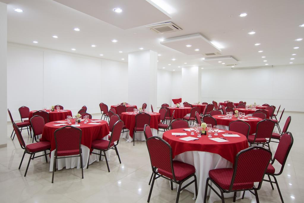 塞尔科蒂尔国际赌场酒店 Cúcuta 外观 照片 Banquet Hall